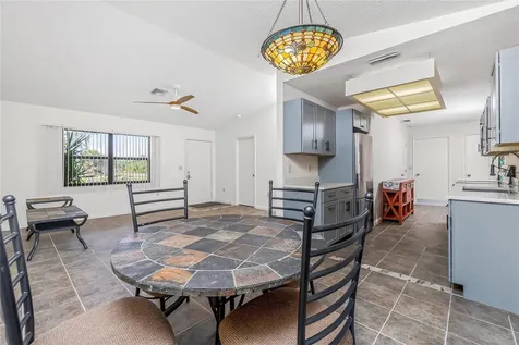 9406 Prospect Avenue Englewood FL 34224