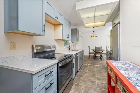 9406 Prospect Avenue Englewood FL 34224