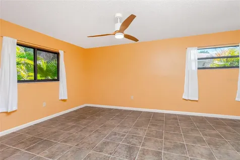 9406 Prospect Avenue Englewood FL 34224