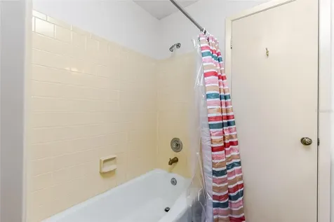 9406 Prospect Avenue Englewood FL 34224