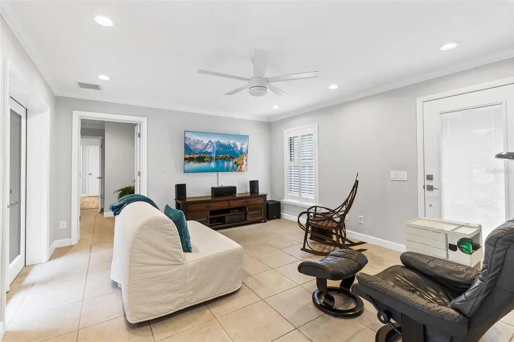 100 Milinda Lane Oviedo FL 32765