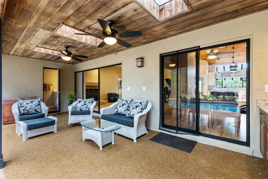 100 Milinda Lane Oviedo FL 32765