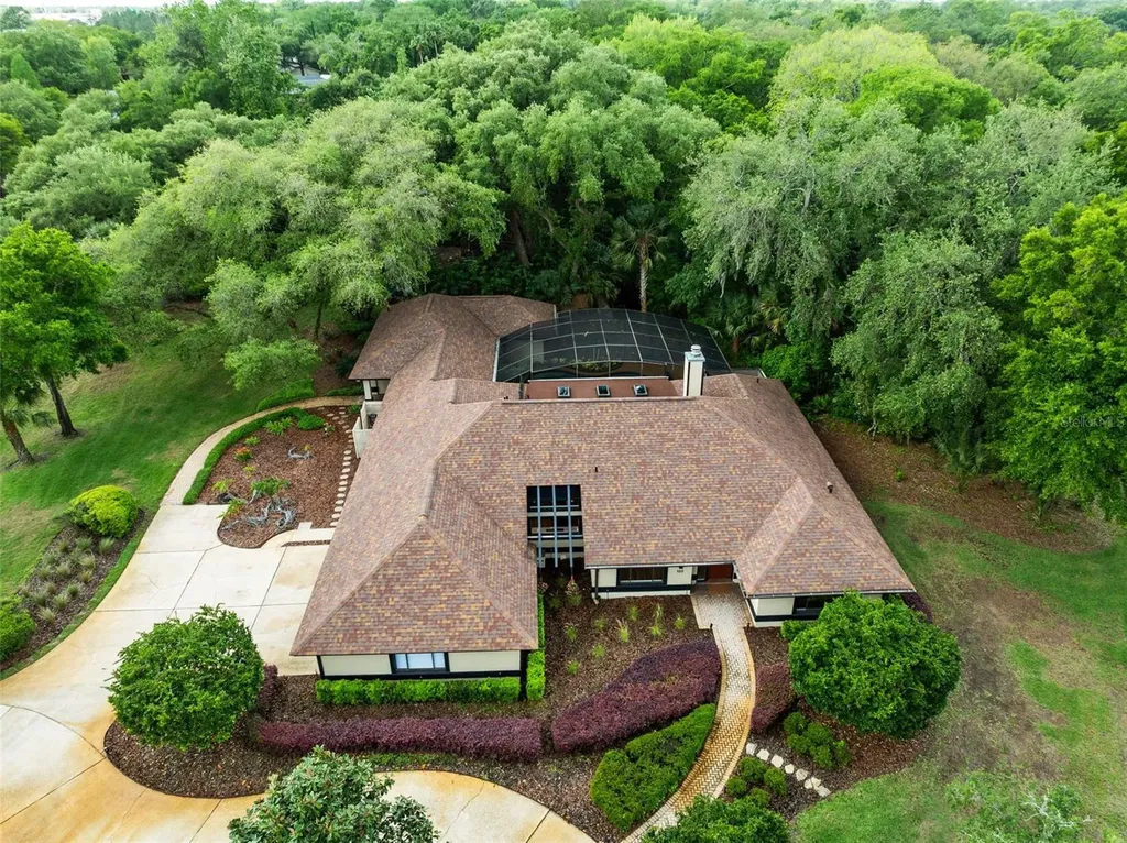100 Milinda Lane Oviedo FL 32765