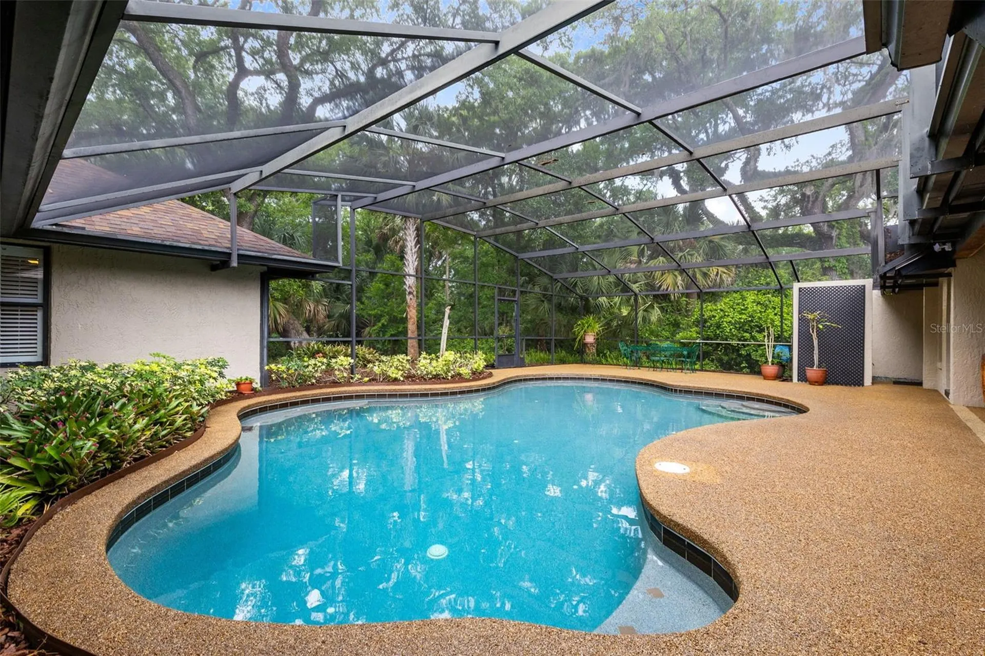 100 Milinda Lane Oviedo FL 32765