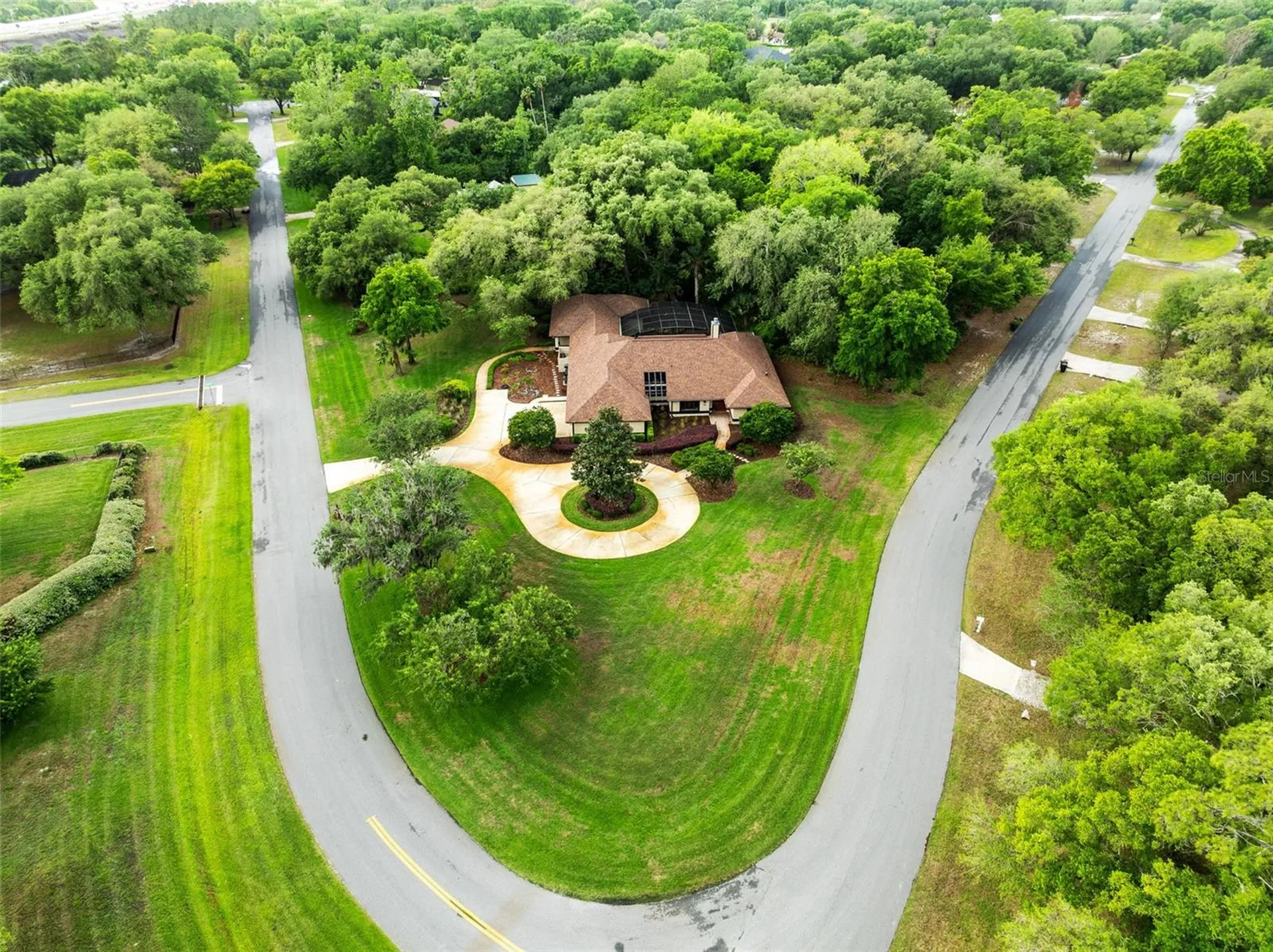 100 Milinda Lane Oviedo FL 32765