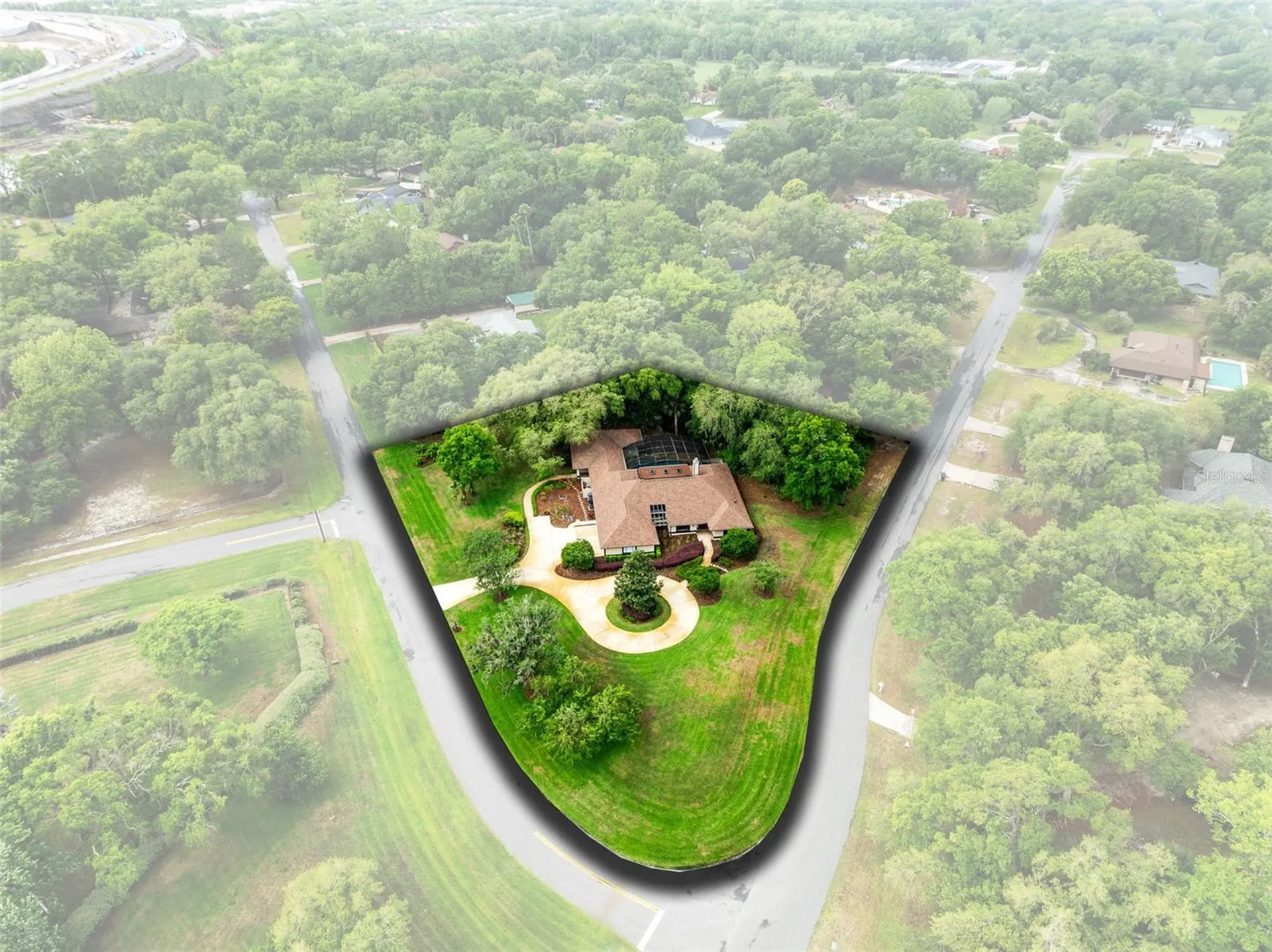 100 Milinda Lane Oviedo FL 32765