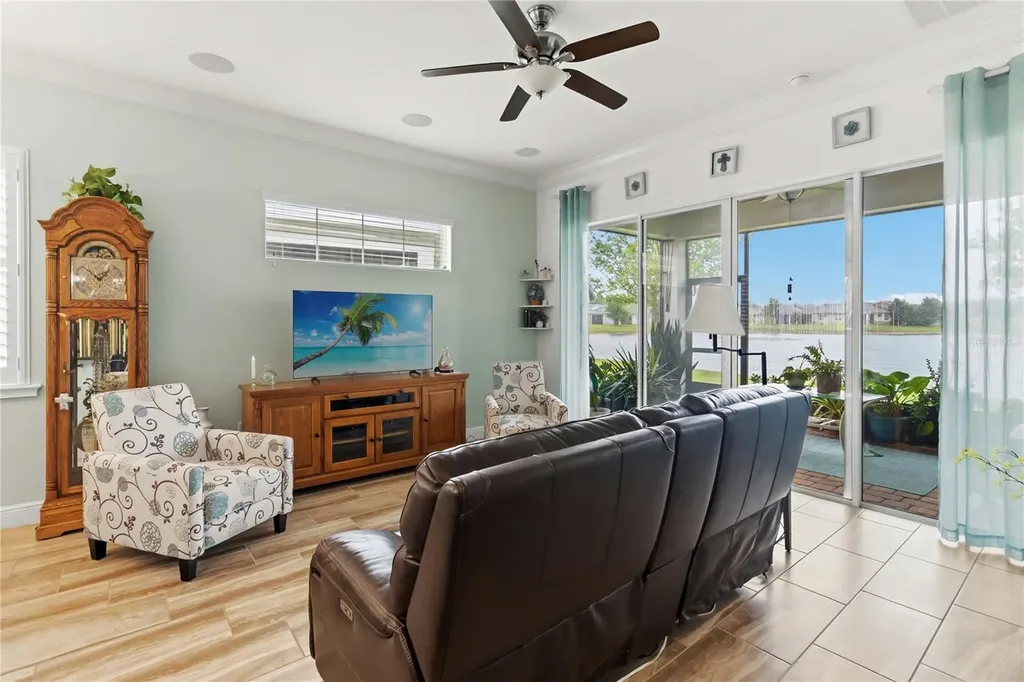 2489 Datura Loop St Cloud FL 34772