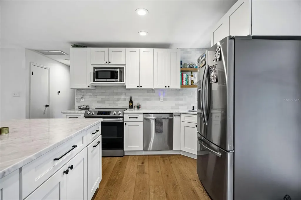 4005 NW 9th Court Gainesville FL 32605