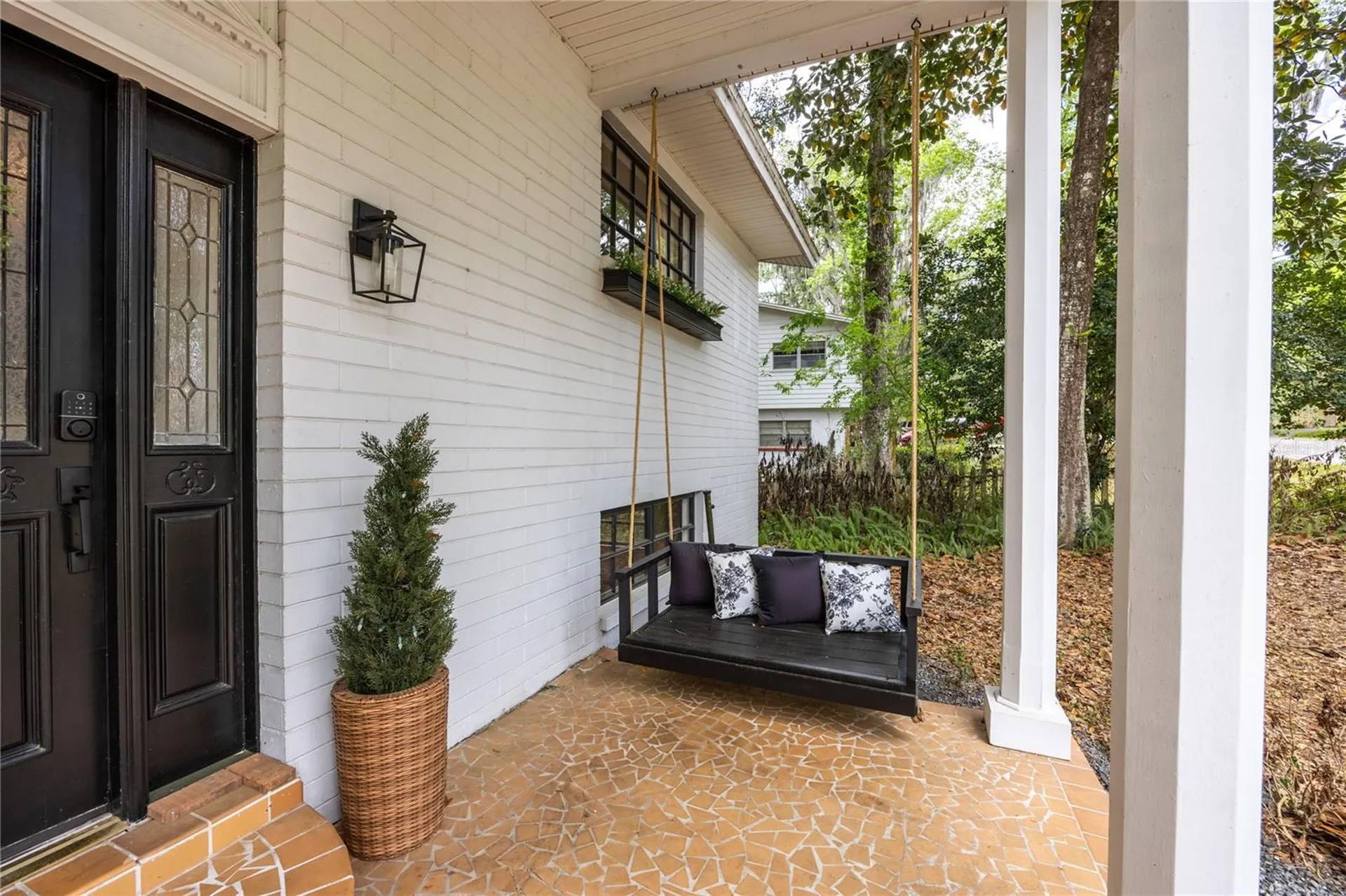 4005 NW 9th Court Gainesville FL 32605