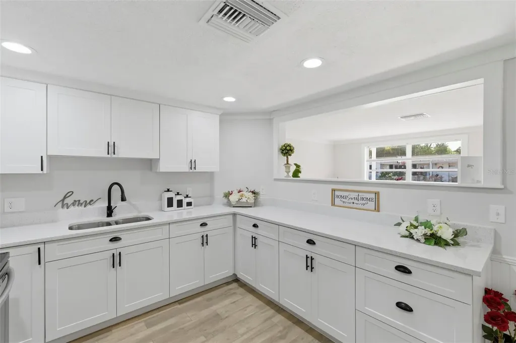 9033 Pegasus Avenue Port Richey FL 34668