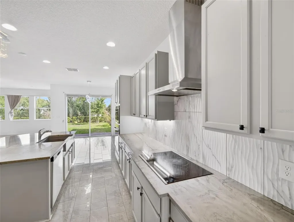 2556 Leyland Cypress Lane Sanford FL 32773