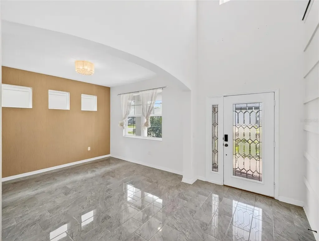 2556 Leyland Cypress Lane Sanford FL 32773