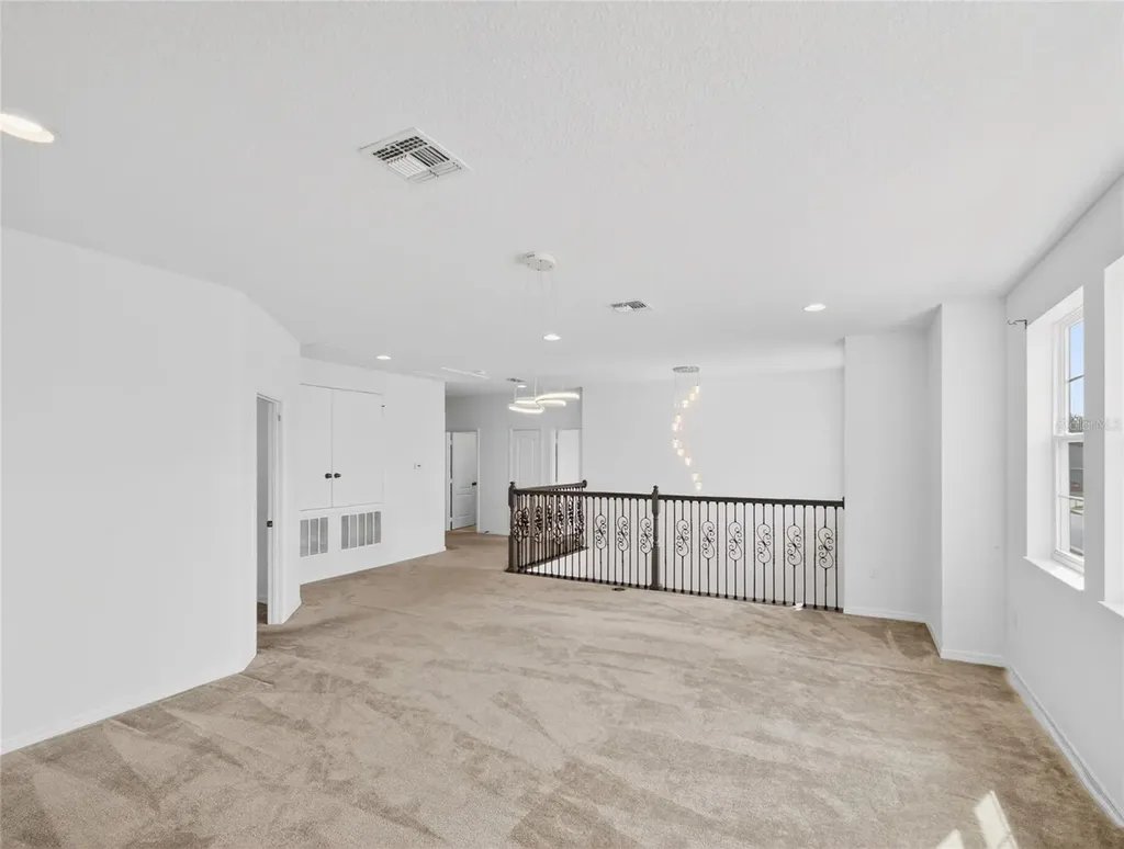 2556 Leyland Cypress Lane Sanford FL 32773