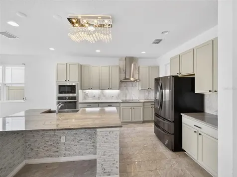 2556 Leyland Cypress Lane Sanford FL 32773