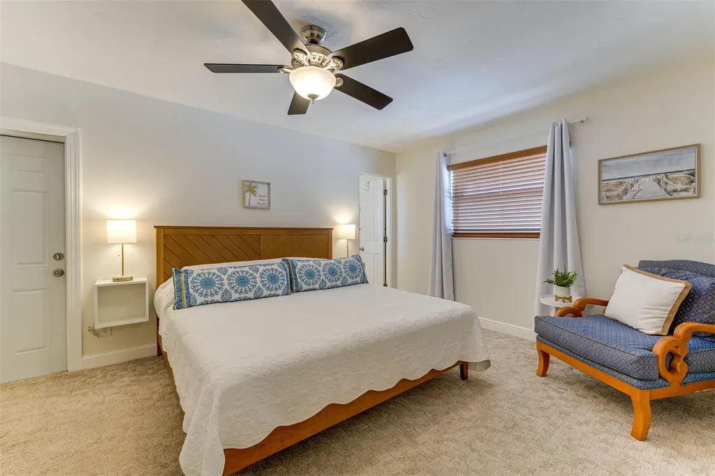 2363 Milford Circle Sarasota FL 34239