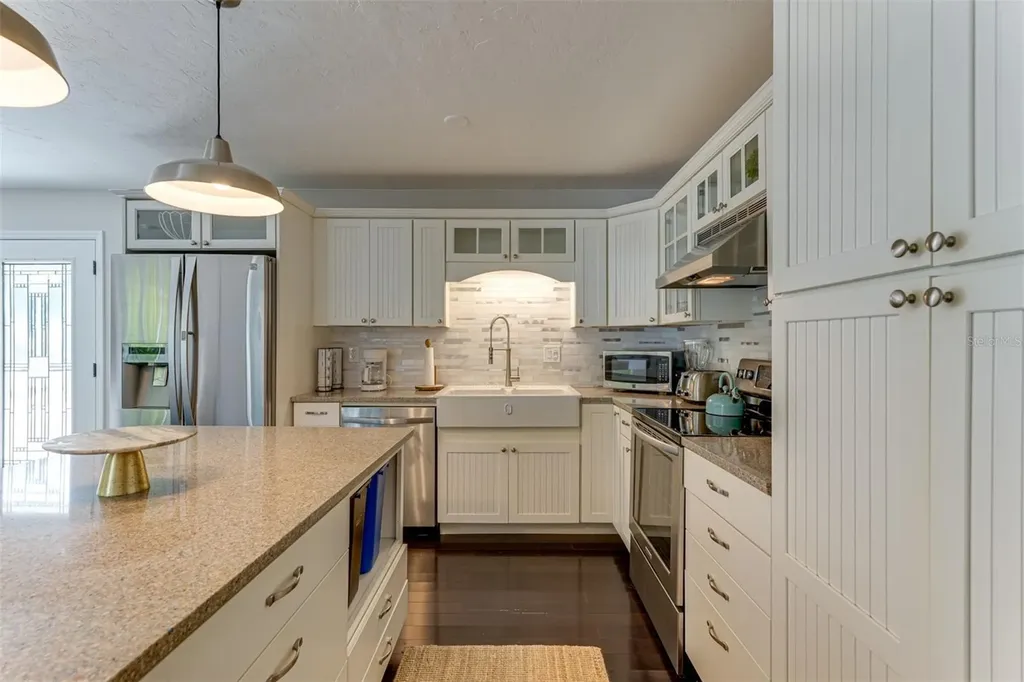 2363 Milford Circle Sarasota FL 34239