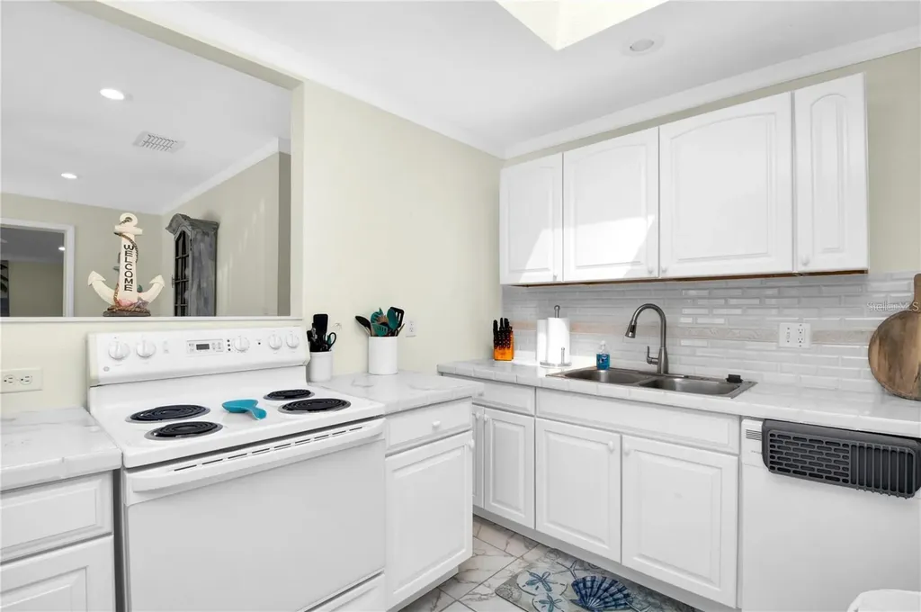 815 Conreid Drive NE Port Charlotte FL 33952