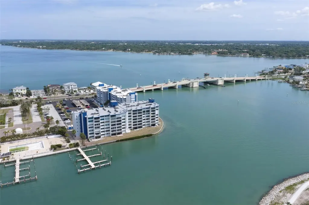 450 Treasure Island Causeway Treasure Island FL 33706