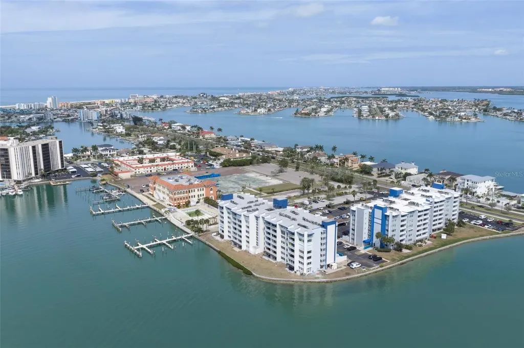 450 Treasure Island Causeway Treasure Island FL 33706