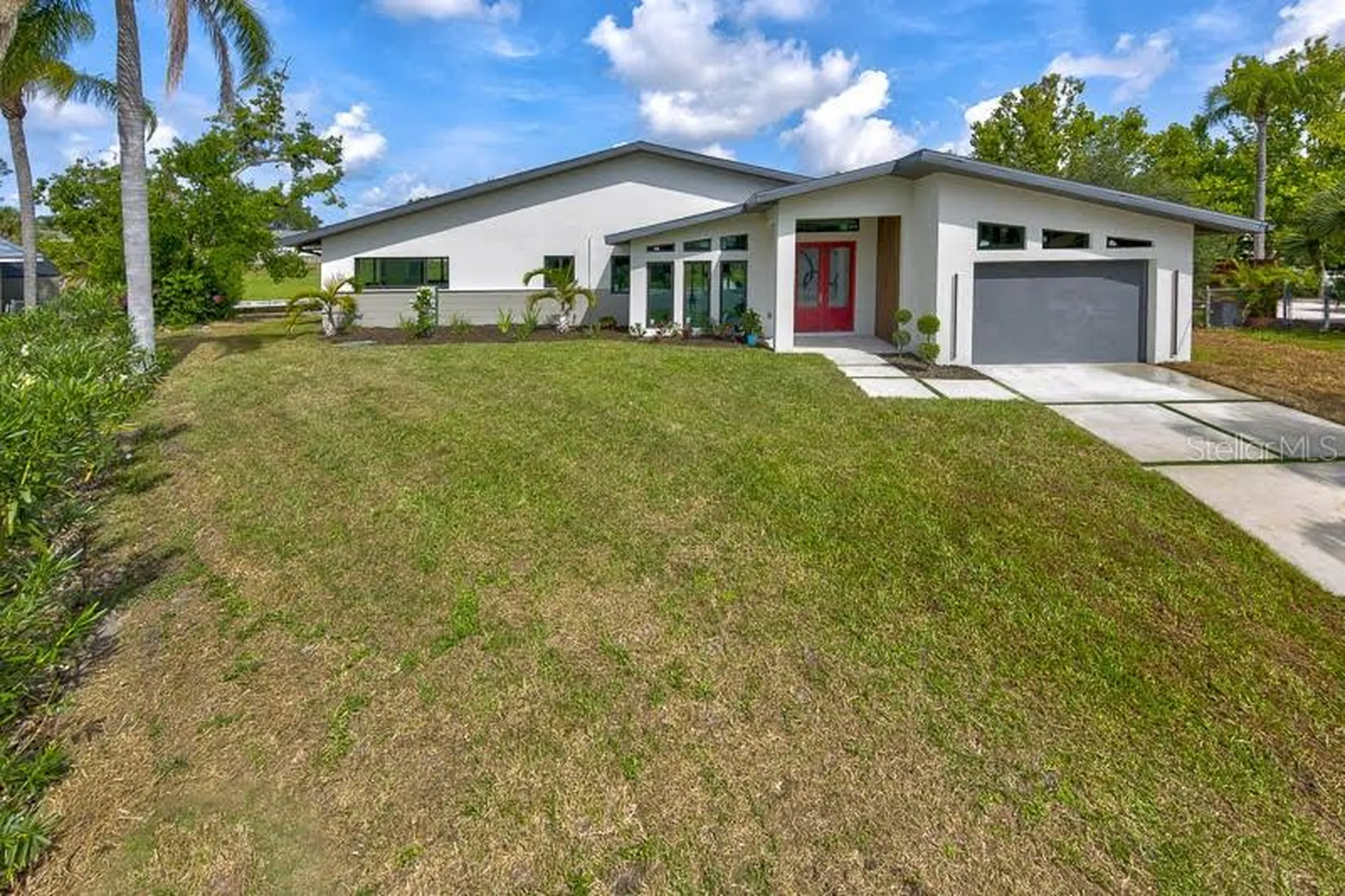 3636 Mineola Drive Sarasota FL 34239