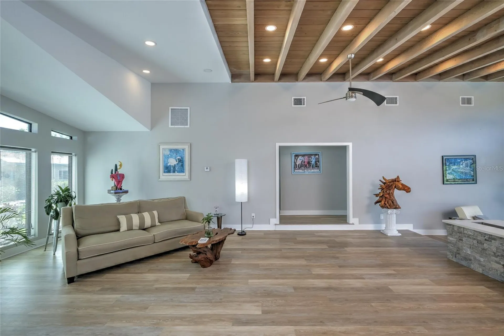 3636 Mineola Drive Sarasota FL 34239