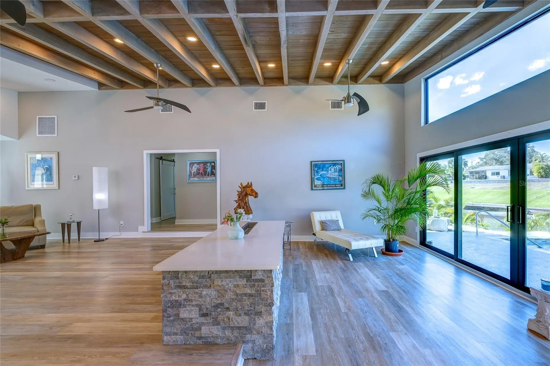 3636 Mineola Drive Sarasota FL 34239