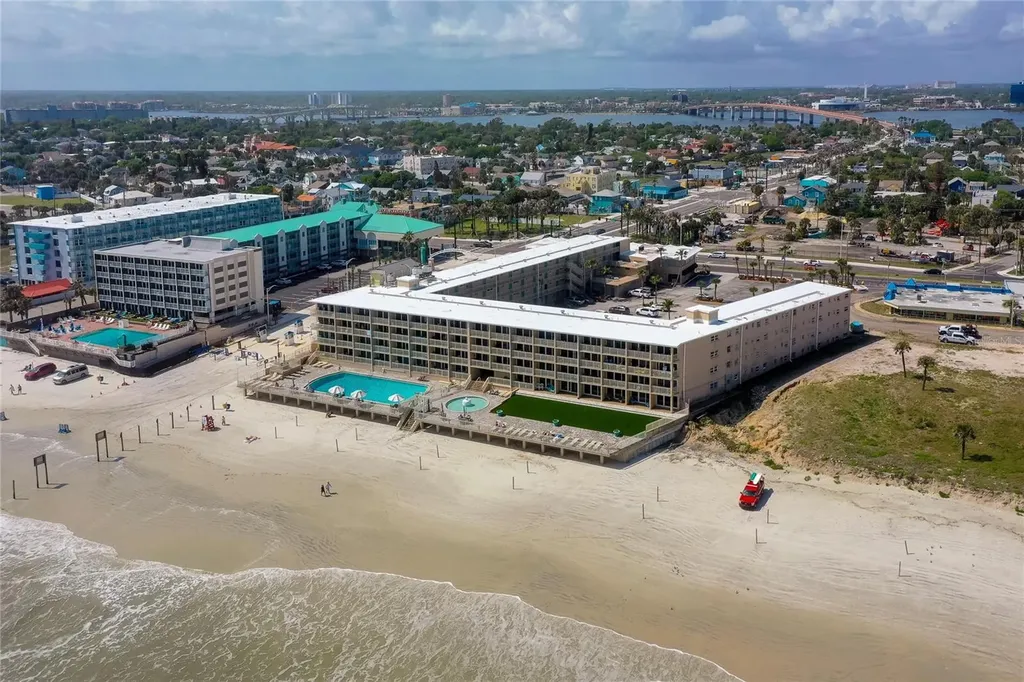 219 S Atlantic Avenue Daytona Beach FL 32118