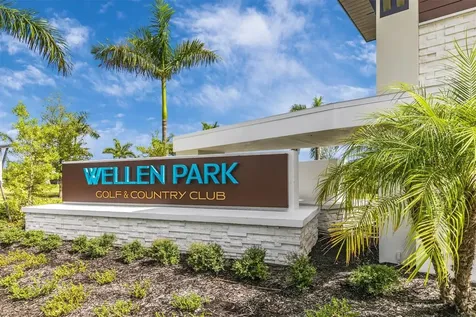 12550 Galapagos Street Venice FL 34293