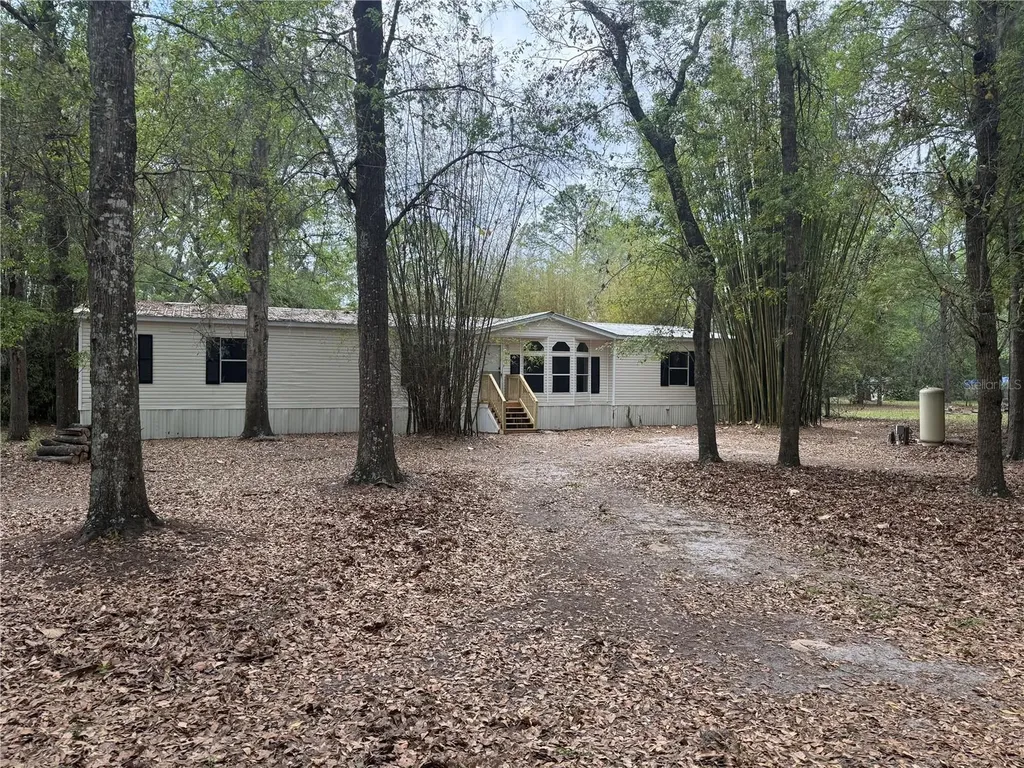 5613 NW 202nd Place Alachua FL 32615
