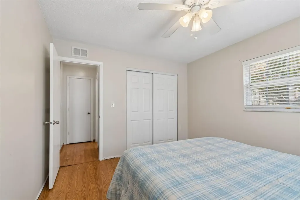 3873 50th Avenue S St Petersburg FL 33711