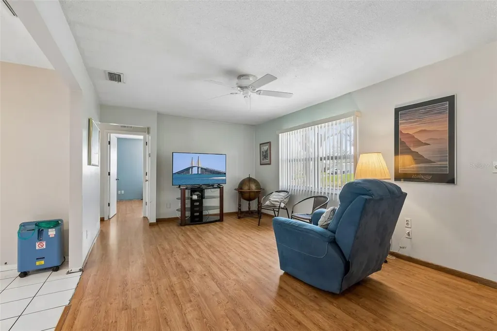 3873 50th Avenue S St Petersburg FL 33711