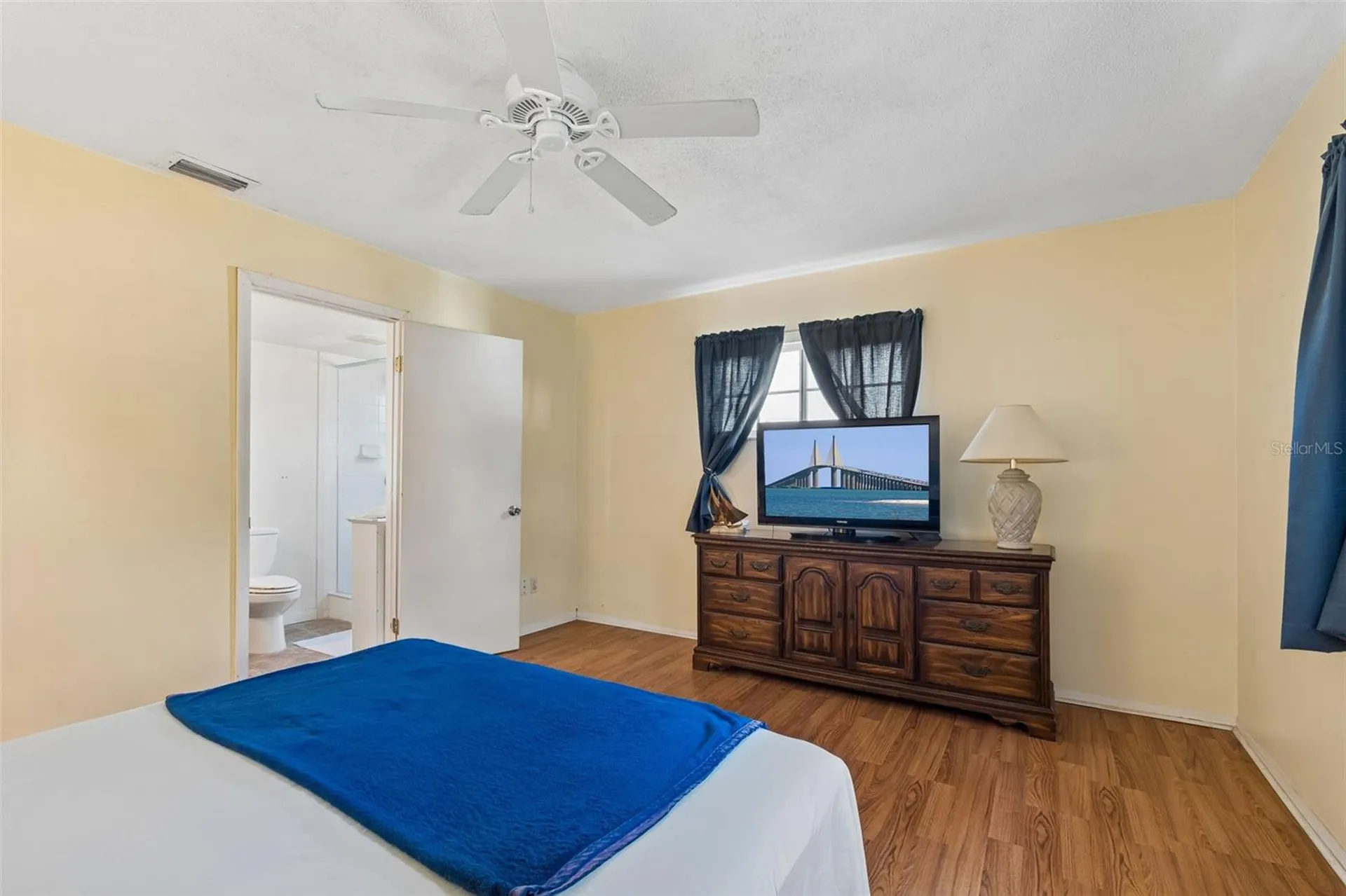 3873 50th Avenue S St Petersburg FL 33711