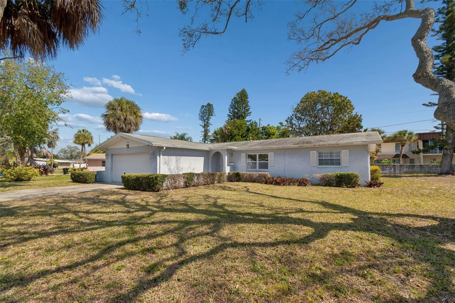 3873 50th Avenue S St Petersburg FL 33711