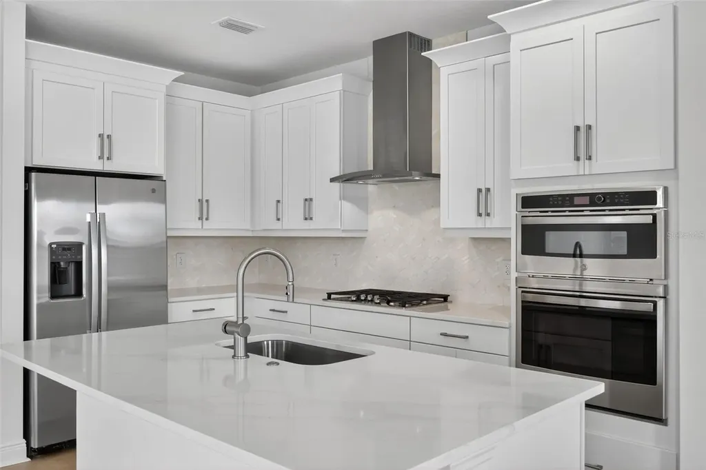 7536 Nighthawk Drive Sarasota FL 34241