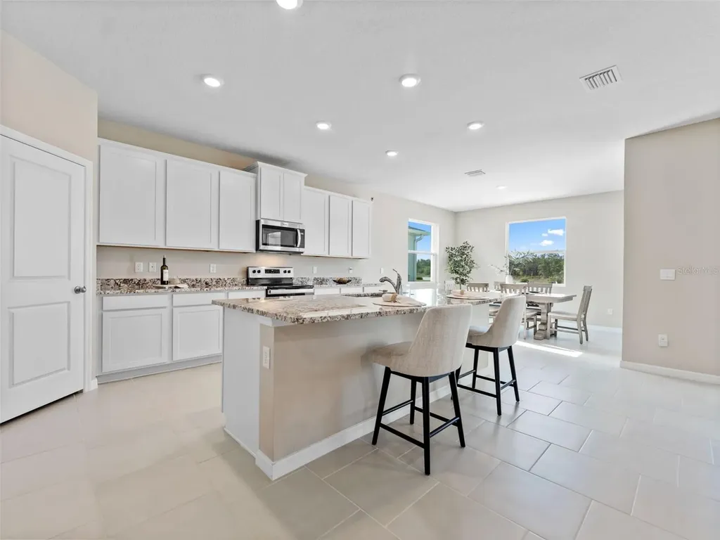 33700 Hamilton Hill Lane Wesley Chapel FL 33545