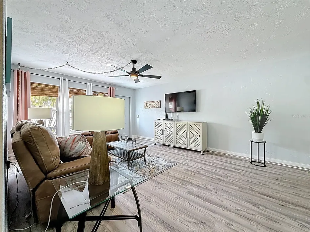 5861 42nd Terrace N Kenneth City FL 33709