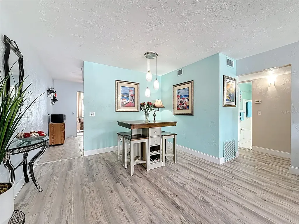 5861 42nd Terrace N Kenneth City FL 33709