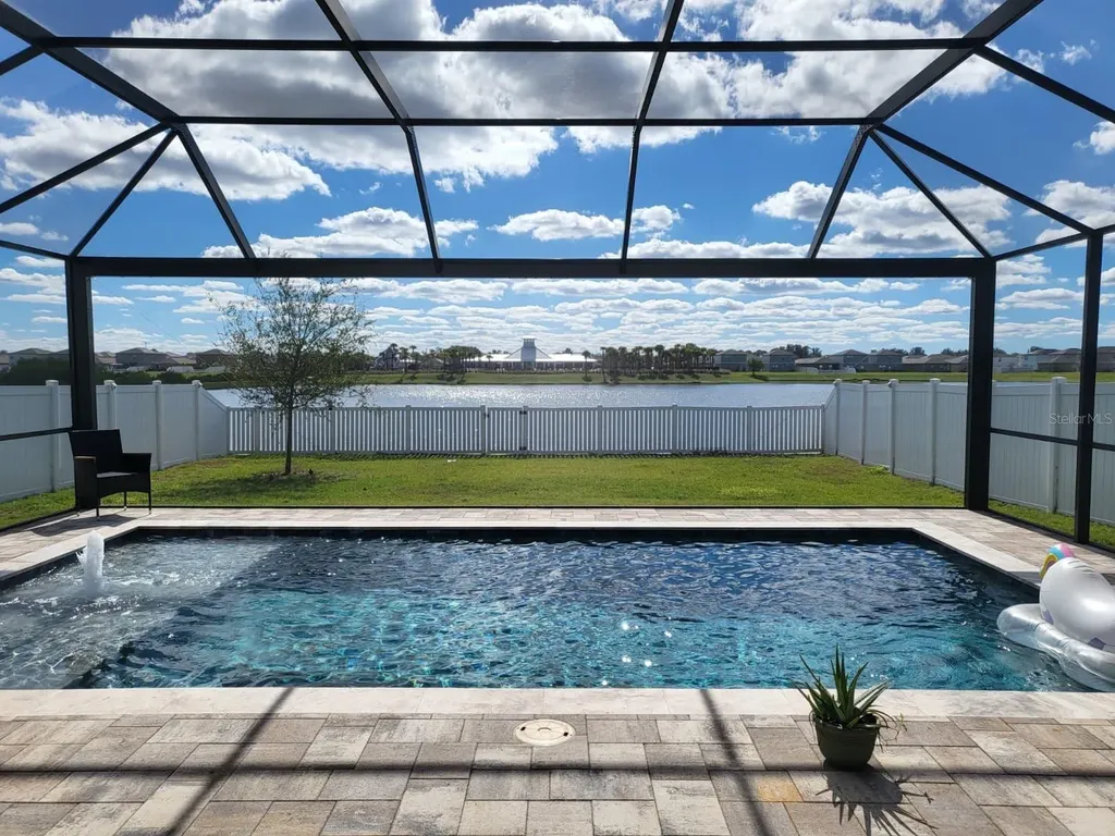 1148 Anchor Bend Drive Ruskin FL 33570
