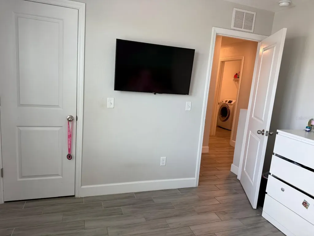 1148 Anchor Bend Drive Ruskin FL 33570