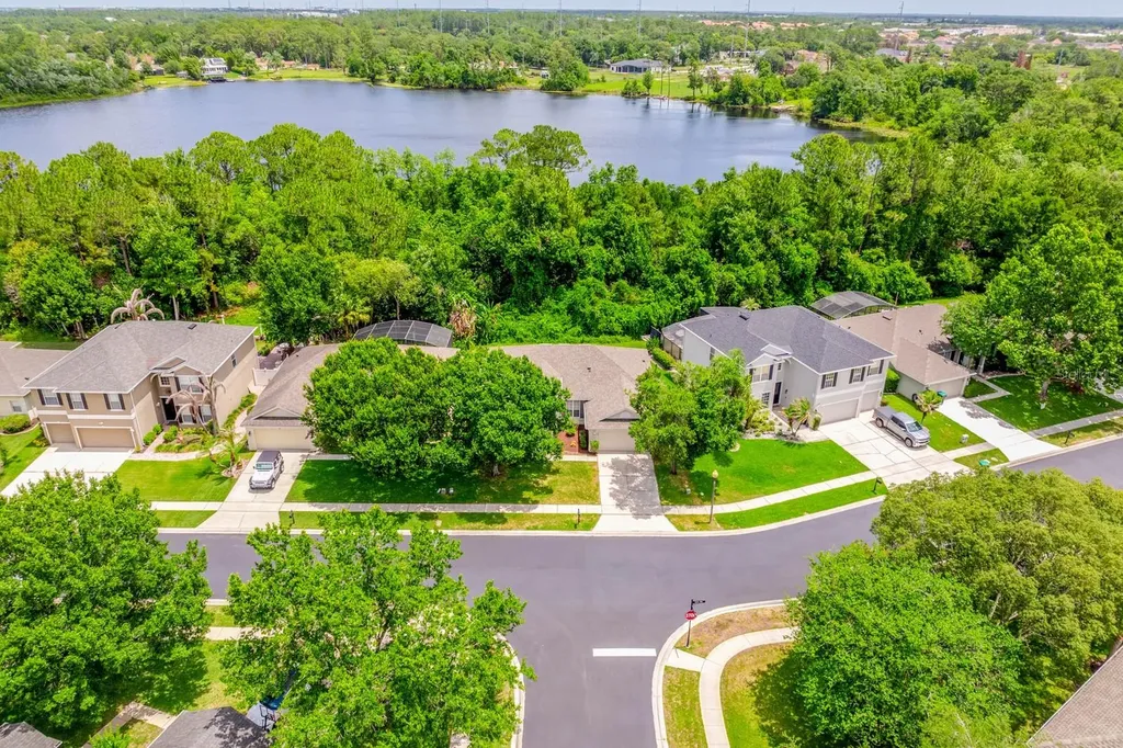 501 Carey Way Orlando FL 32825