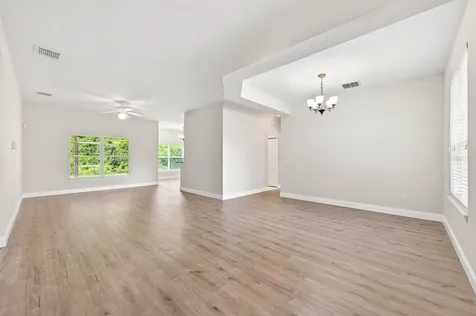 501 Carey Way Orlando FL 32825