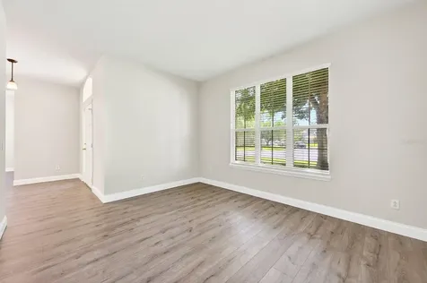 501 Carey Way Orlando FL 32825