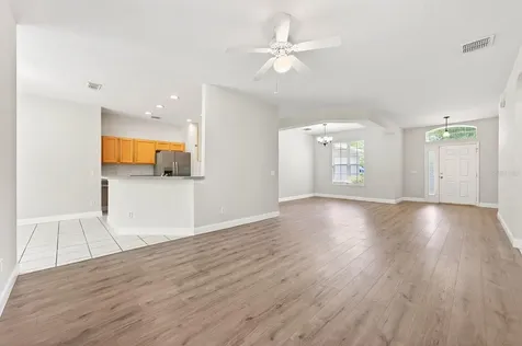 501 Carey Way Orlando FL 32825