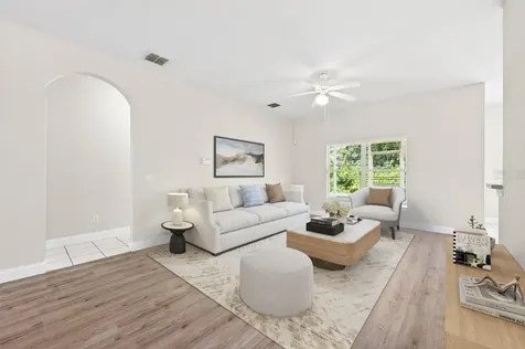 501 Carey Way Orlando FL 32825