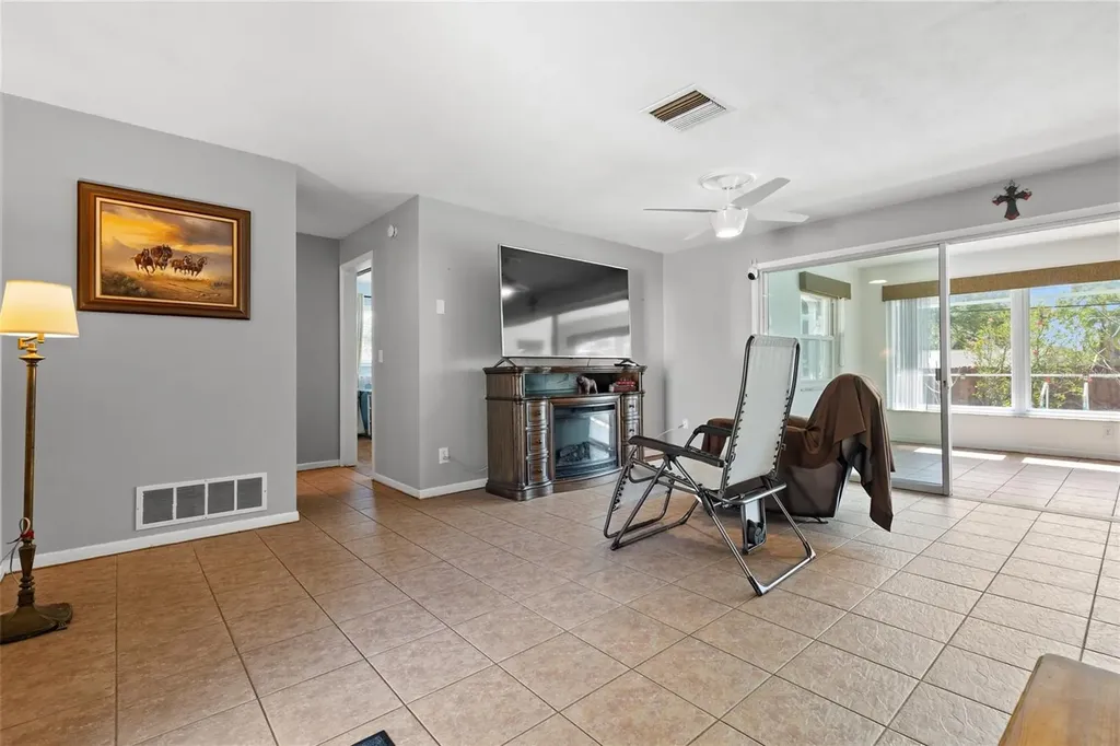1365 Windsor Drive Clearwater FL 33756