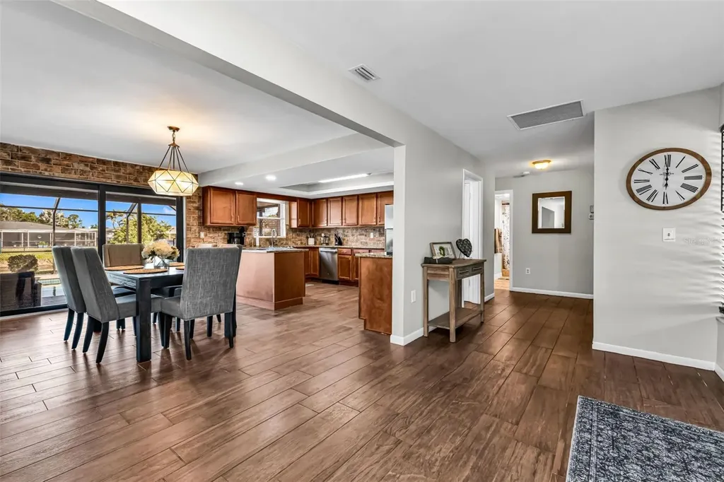 18 Annapolis Lane Rotonda West FL 33947