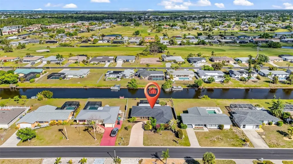 18 Annapolis Lane Rotonda West FL 33947