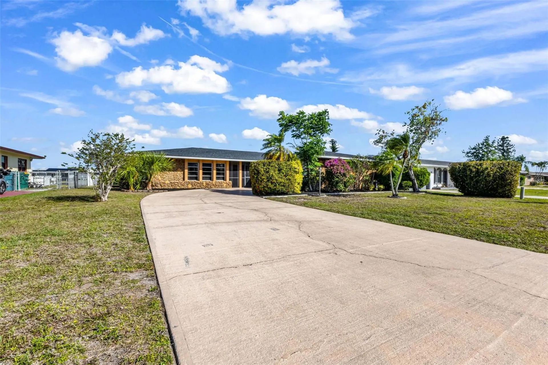 18 Annapolis Lane Rotonda West FL 33947