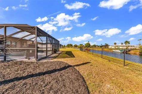 18 Annapolis Lane Rotonda West FL 33947
