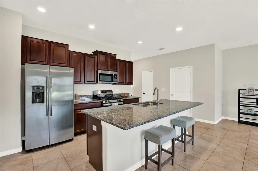 16930 Storyline Drive Land O Lakes FL 34638